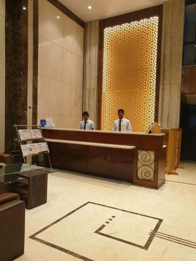 ホテル プンジャブ パレス Rāipur エクステリア 写真